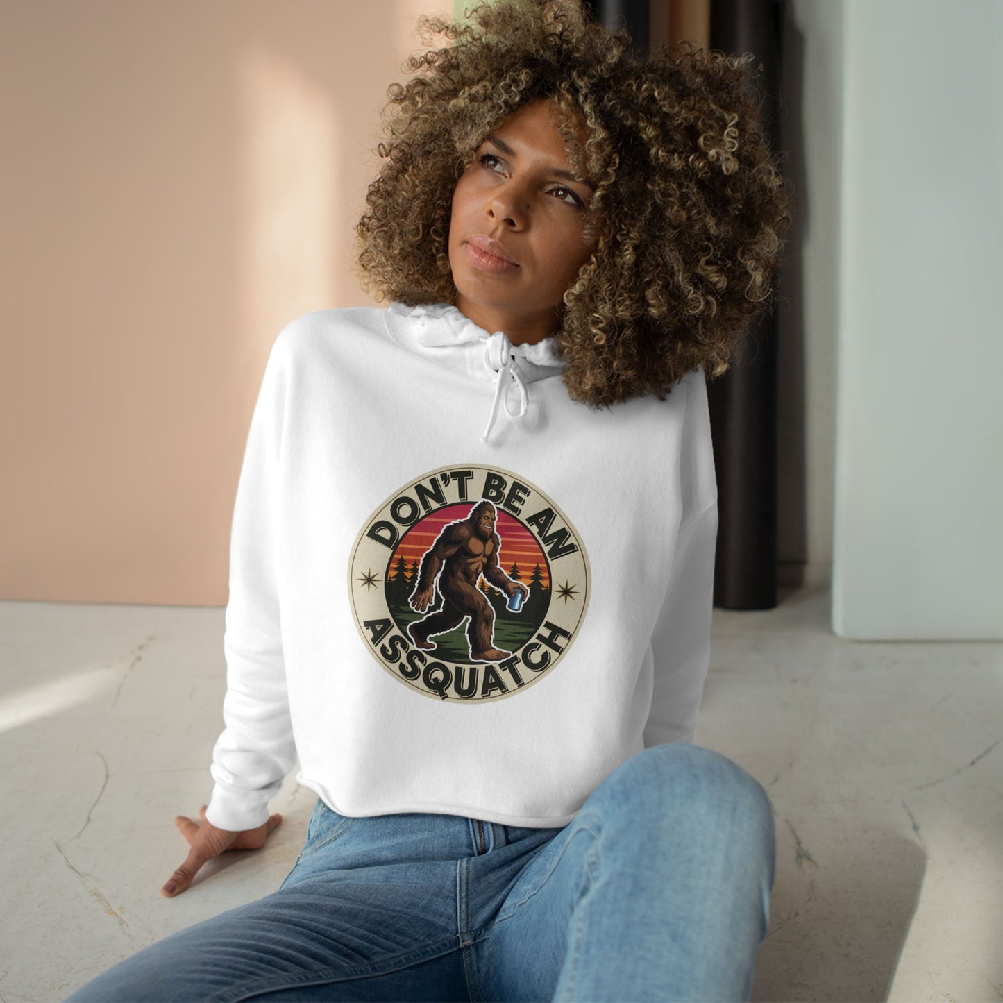 Women's Sasquatch Graphic Crop Hoodie |