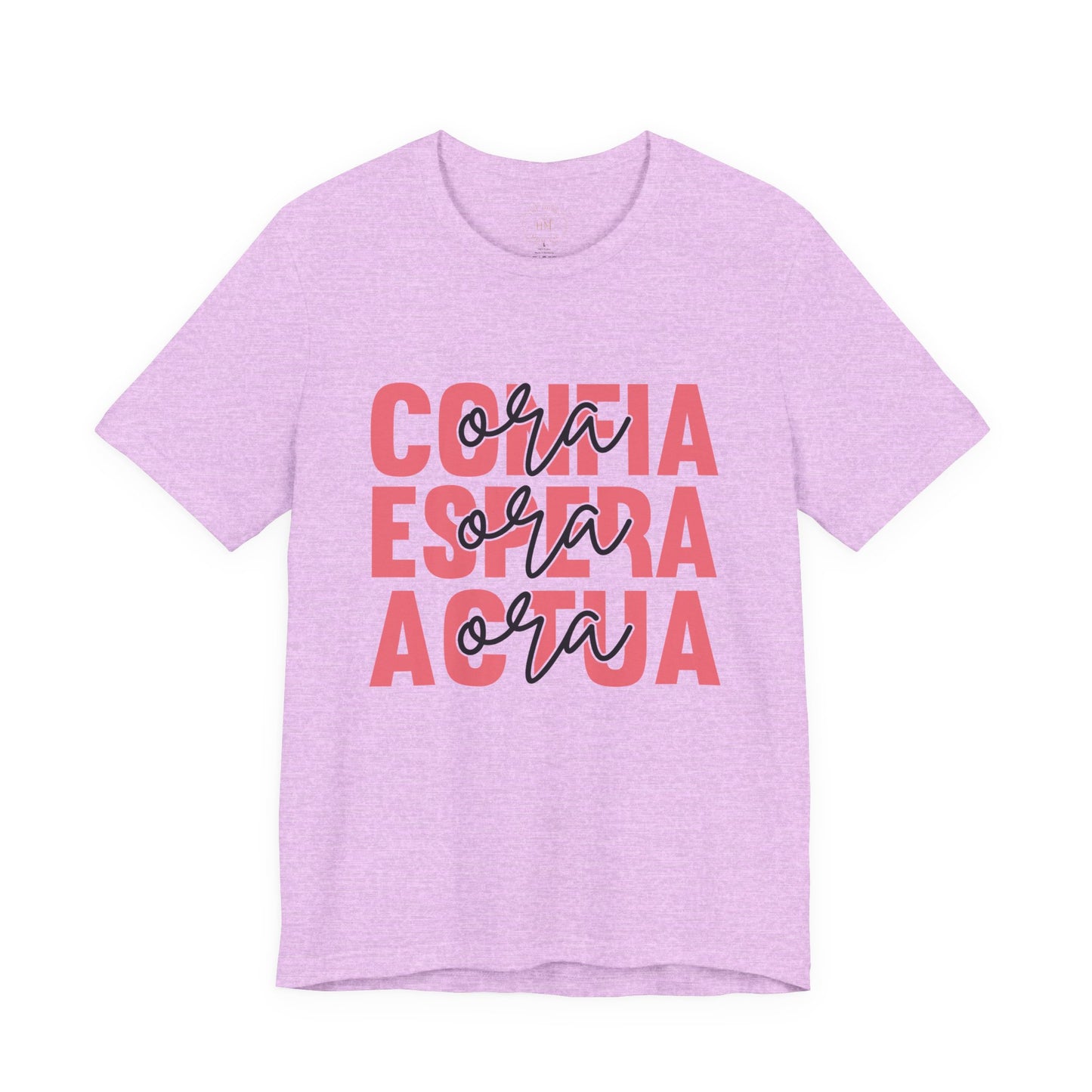 Coração Está Atoja Graphic Tee