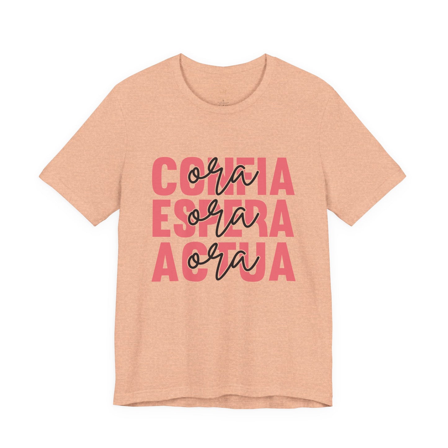 Coração Está Atoja Graphic Tee