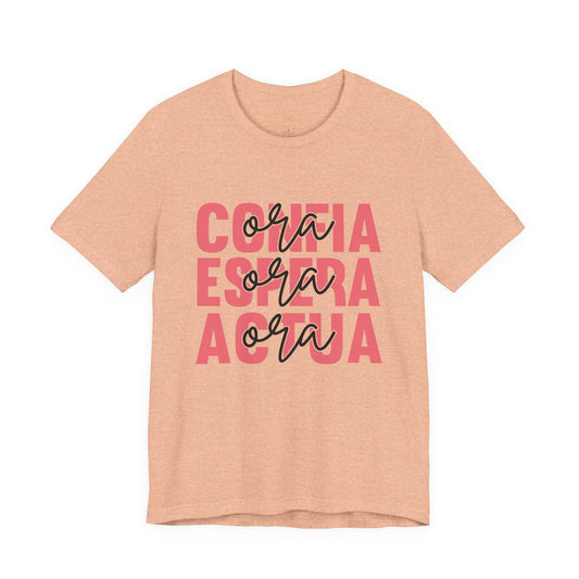 Coração Está Atoja Graphic Tee